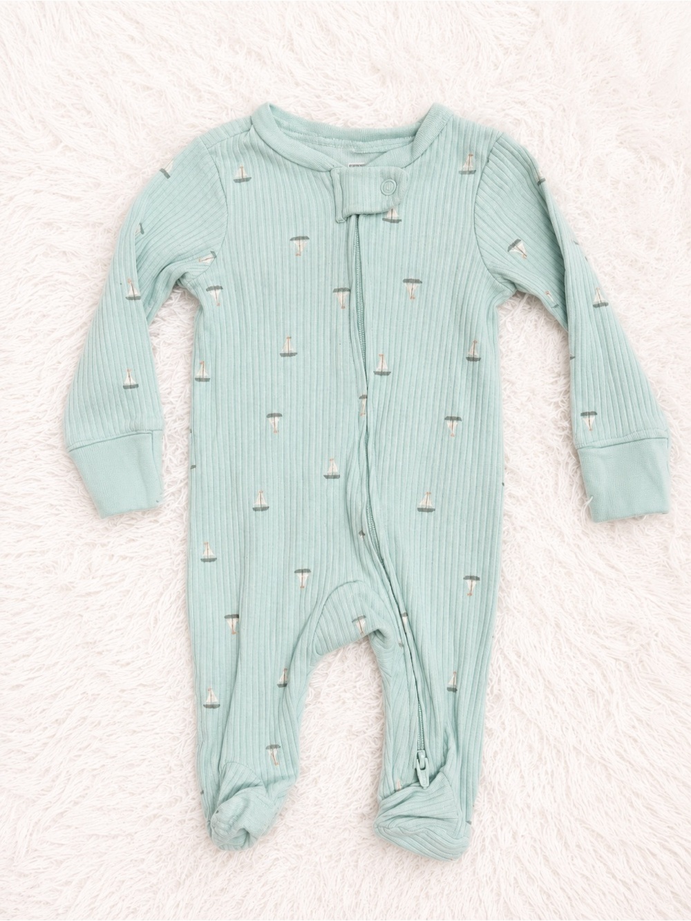 Carter’s Ribbed Sailboat Footie Sleeper NB 2-Way Zip Pajamas